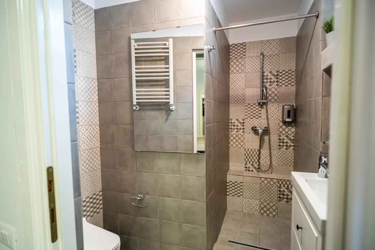 Cozy Near Calea Victoriei Appartamento Bucarest
