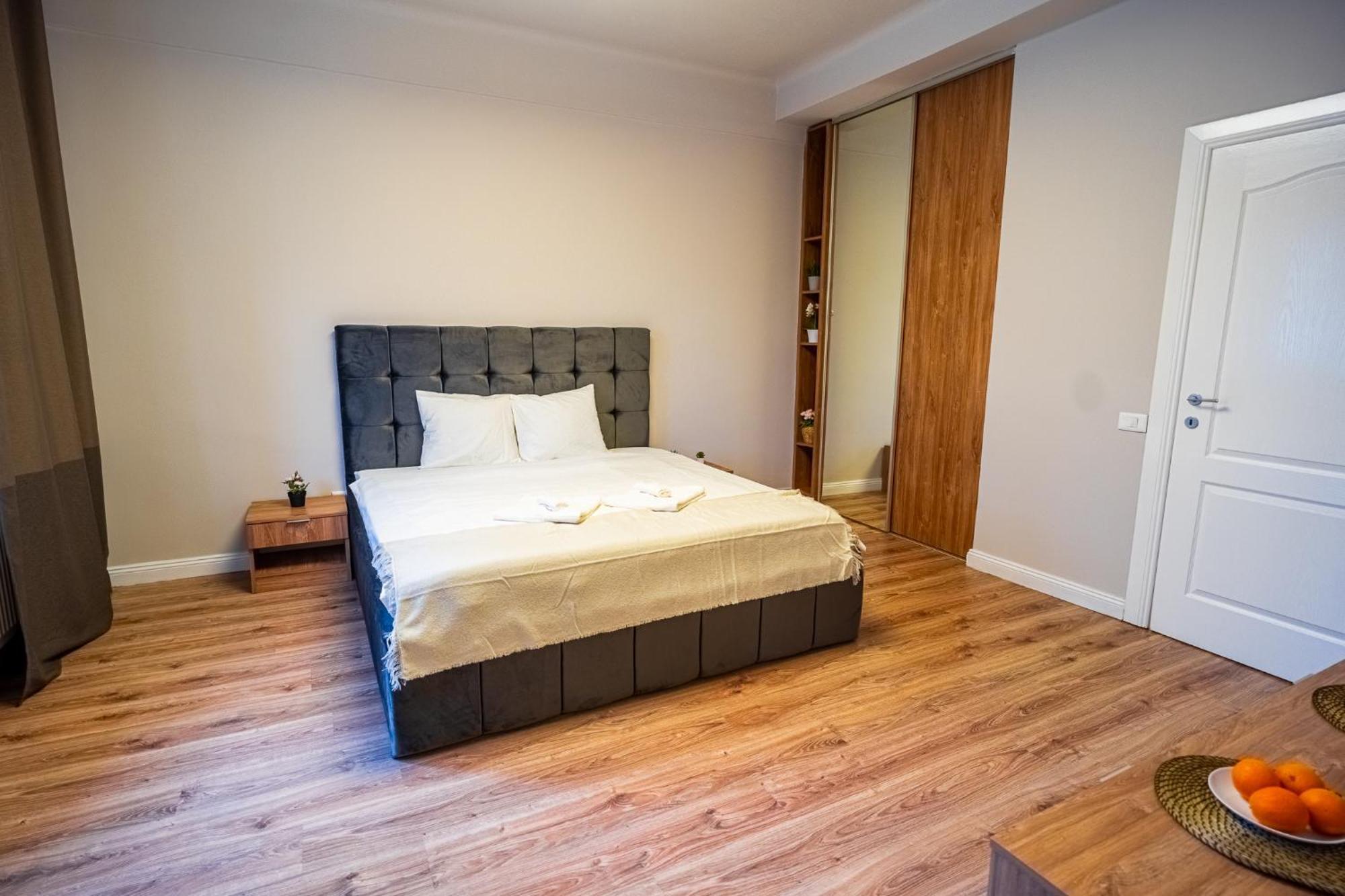 Cozy Near Calea Victoriei Apartament