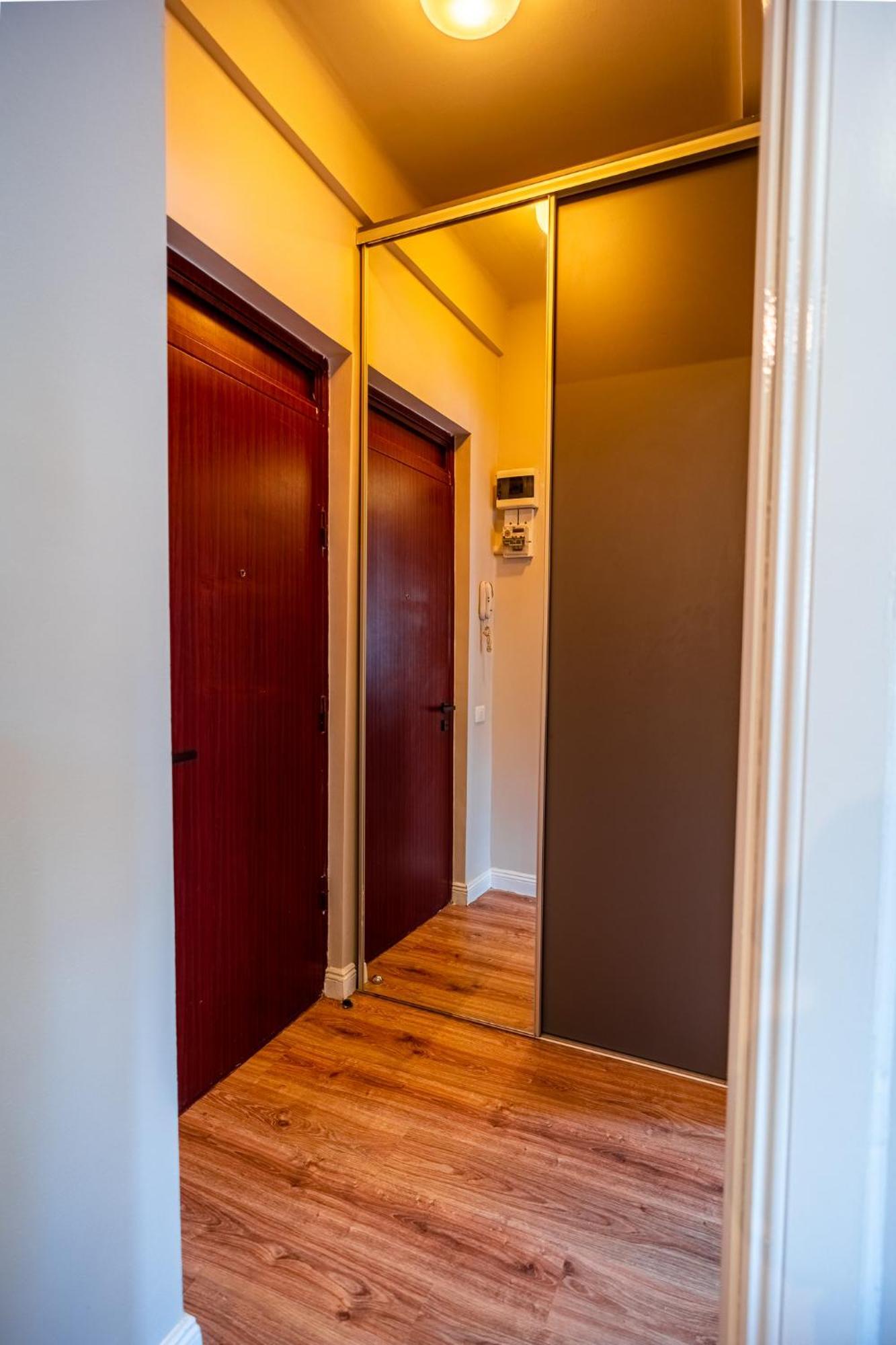 Cozy Near Calea Victoriei Apartament Bucureşti